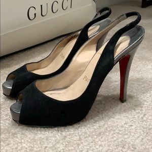💯 Authentic Christian Louboutin sandals